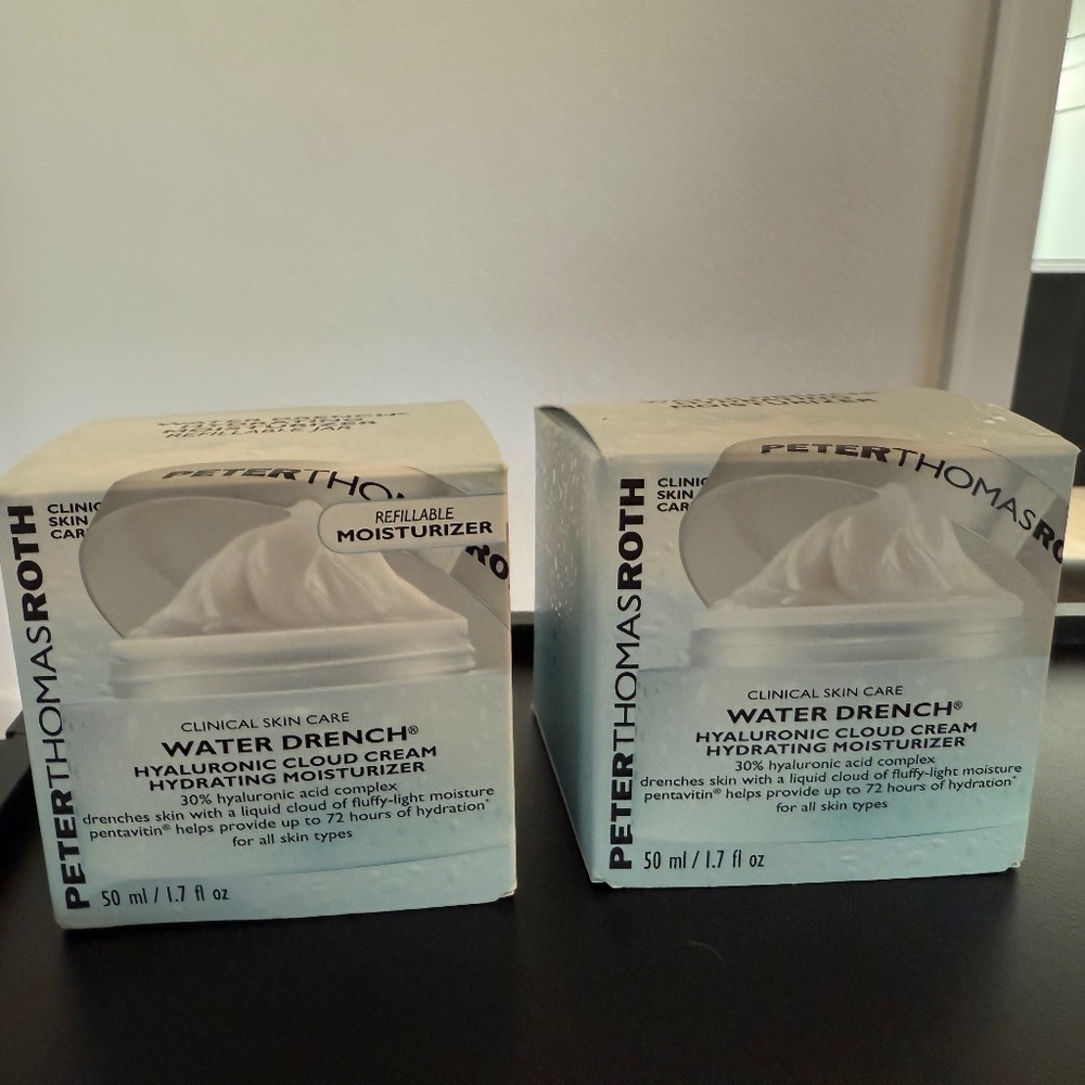 NEW   Peter Thomas Roth Water Drench Hylauronic Acid moisturizer